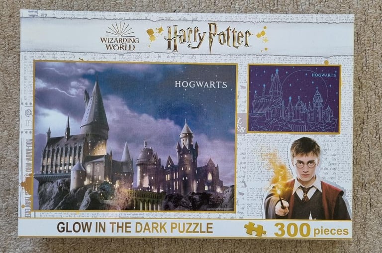 300 piece Harry Potter glow in the dark puzzle