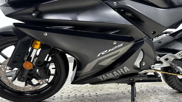 Yamaha R125 125 ABS Super Sports Petrol CVT Euro 4 (15 ps)