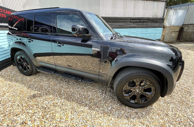 2021 Land Rover Defender 110 3.0 D250 MHEV SE Hard Top SUV 5dr Diesel Auto 4WD MWB Euro 6 (s/s) (...