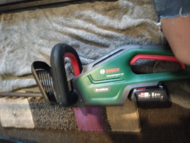 Bosch hedge trimmer