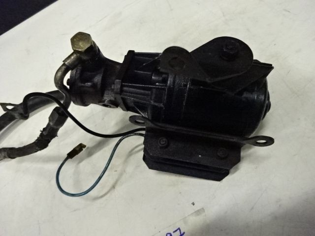 Vaacum pump Fiat Dino 2400