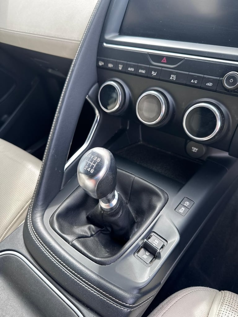 2018 18 REG JAGUAR E-PACE 2.0 R-DYNAMIC S AWD DAMAGED REPAIRABLE SALVAGE