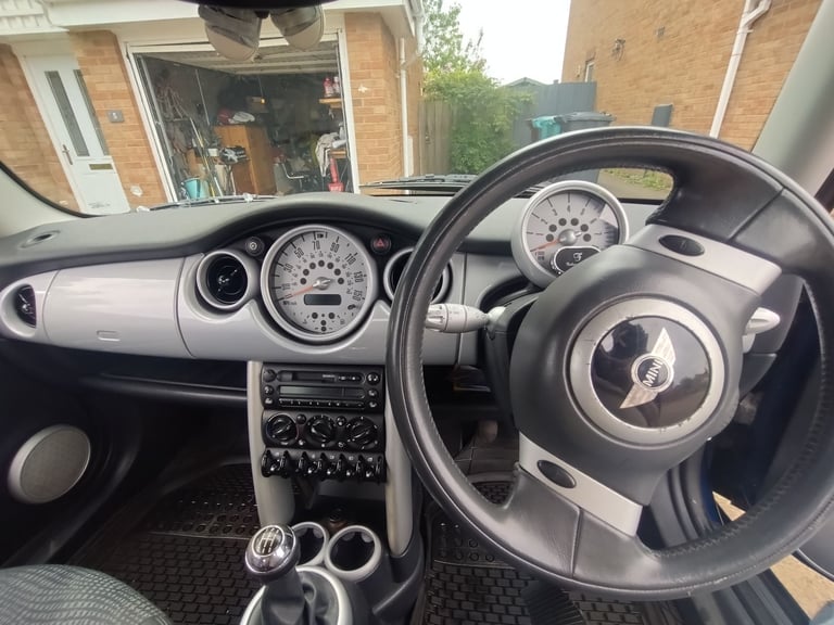 Mini, HATCHBACK, Hatchback, 2001, Manual, 1598 (cc), 3 doors