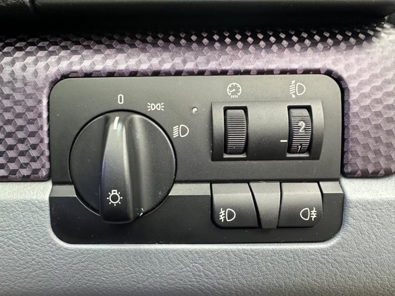 2003 BMW 3 SERIES 2.5 325i Sport Saloon ULEZ Petrol Automatic 5 Door