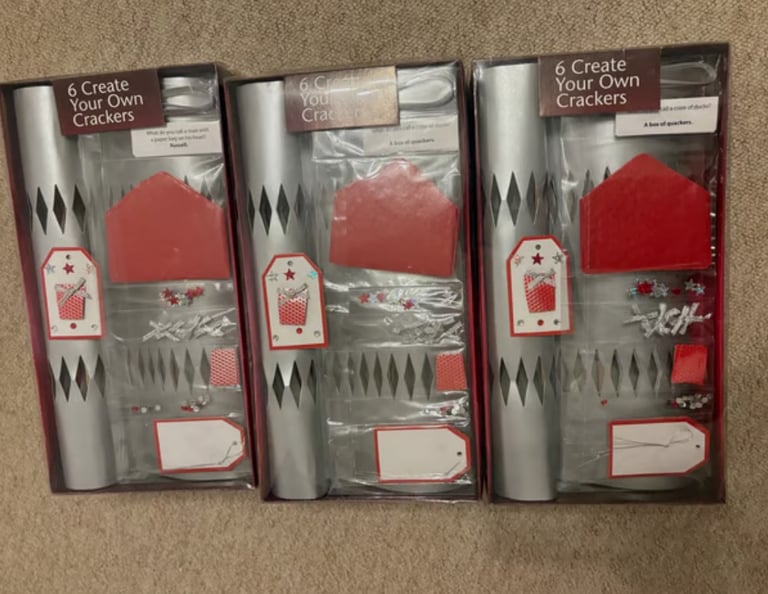 image for X6 boxes of x6 make you own Christmas cracker £10