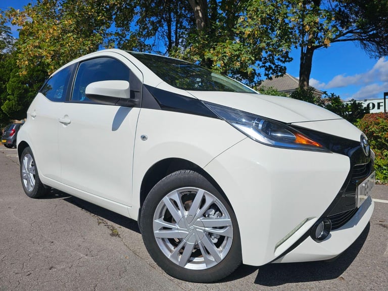 TOYOTA AYGO 1.0 VVT-i x-pression 2015