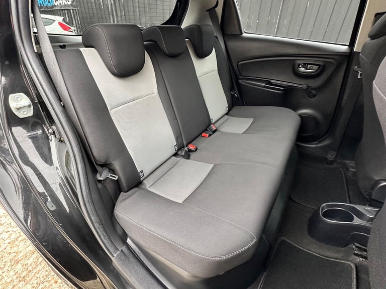 2018 Toyota Yaris 1.5 Hybrid Design 5dr CVT HATCHBACK PETROL/ELECTRIC Automatic