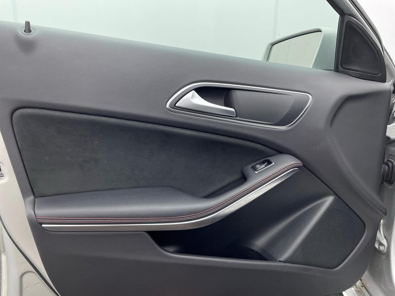 2017 Mercedes-Benz A-Class 1.6 A180 AMG Line (Premium) Hatchback 5dr Petrol 7G-DCT Euro 6 (s/s) (...