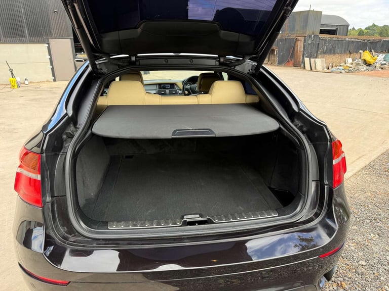 2011 BMW X6 3.0 X6 xDrive 40D Auto 4WD 5dr SUV Diesel Automatic