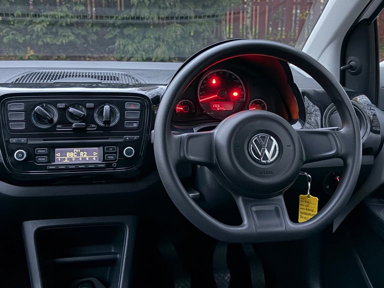 2015 Volkswagen up! 1.0 Move Up 3dr HATCHBACK Petrol Manual