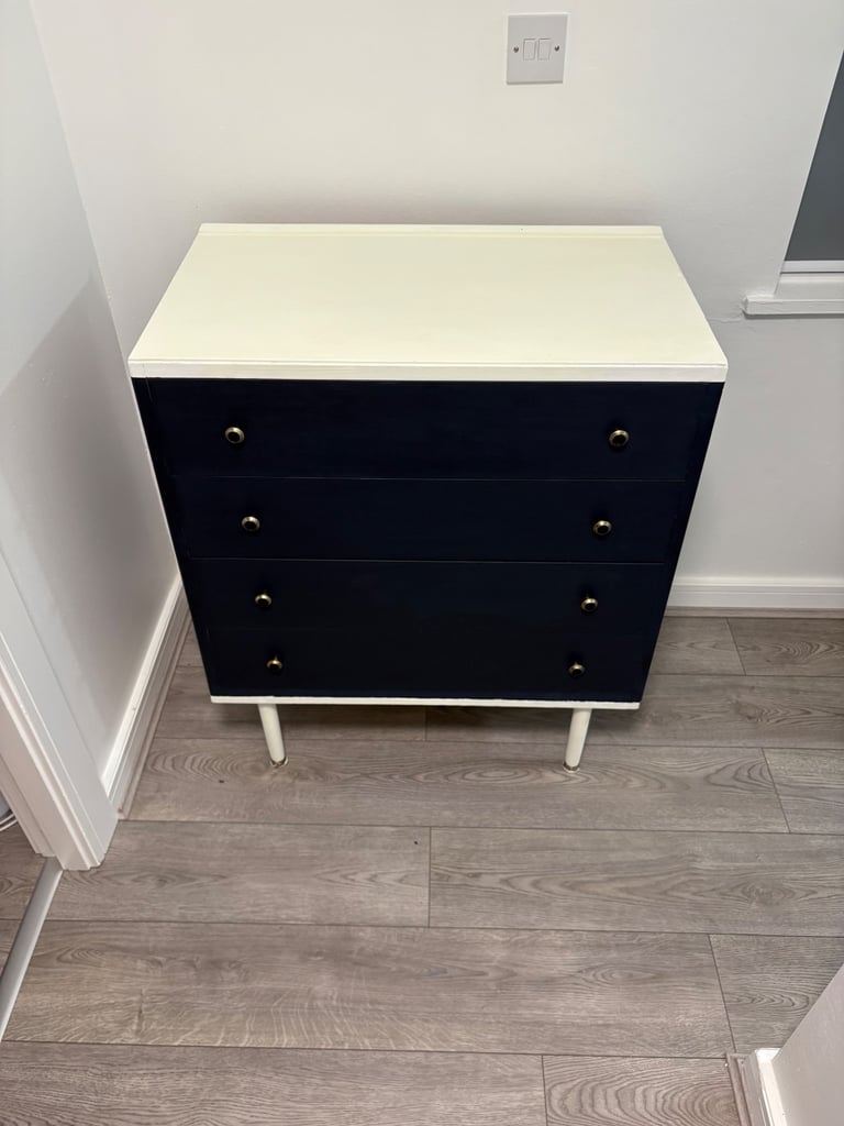 Twilight/ Navy Blue Chest Of Drawers