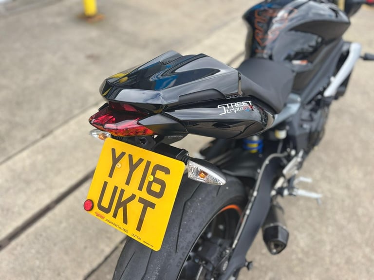 2016 Triumph Street Triple 675