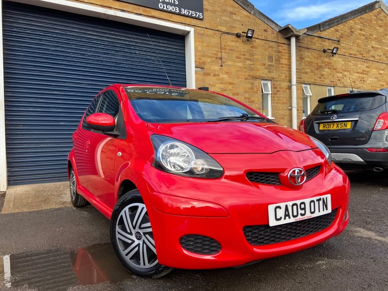 2009 Toyota Aygo 1.0 VVT-i + Hatchback 5dr Petrol Manual Euro 4 (67 bhp)