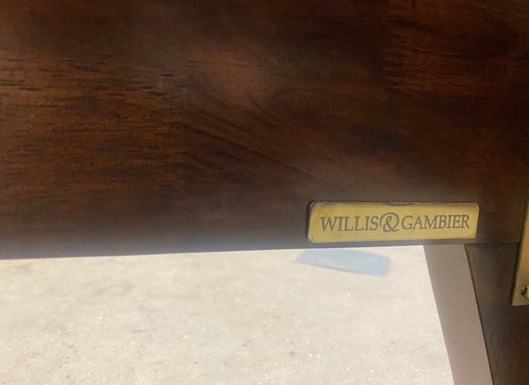 Willis and Gambier Super King Size Bed Frame & Bedsides