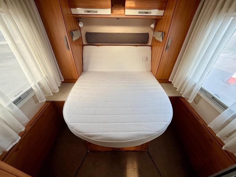 Hymer B698 4 Berth Rear Fixed Island Bed Motorhome For Sale 