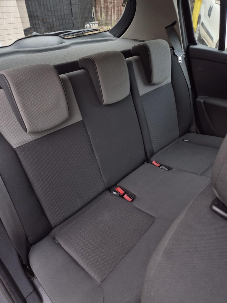 Renault, CLIO, Hatchback, 2010, Manual, 1149 (cc), 5 doors