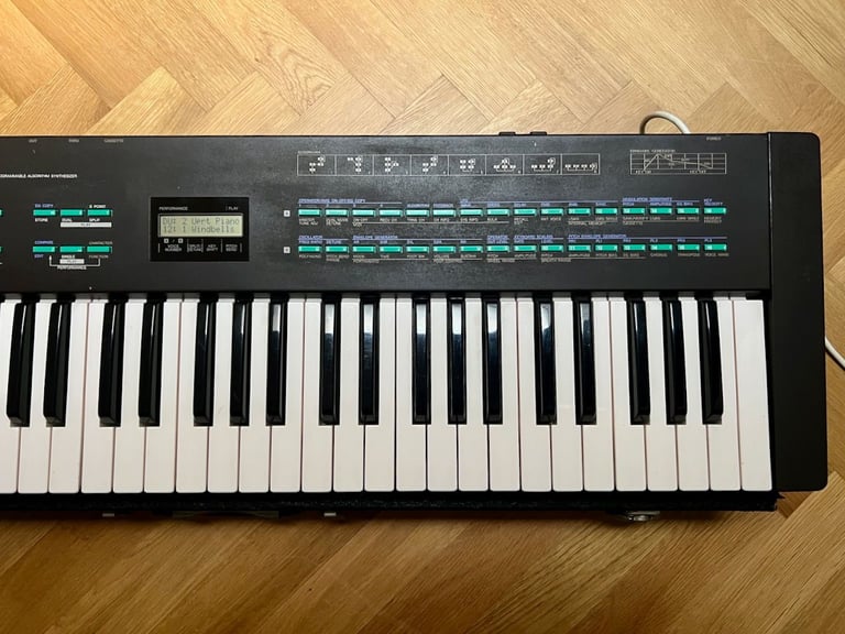 Yamaha DX21 FM Synthesizer