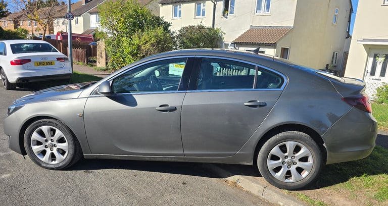 Vauxhall, INSIGNIA, Hatchback, 2017, Manual, 1598 (cc), 5 doors