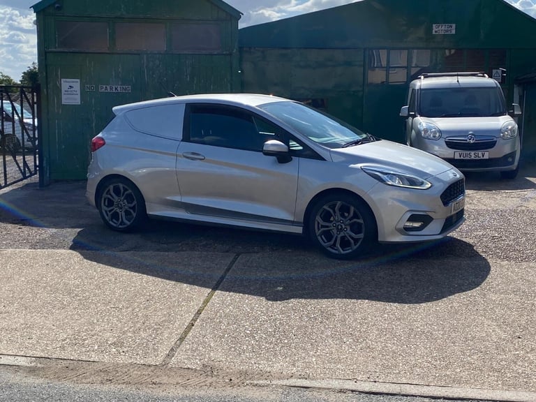 FORD FIESTA VAN 1.5 TDCi Sport Silver Manual Diesel 2020