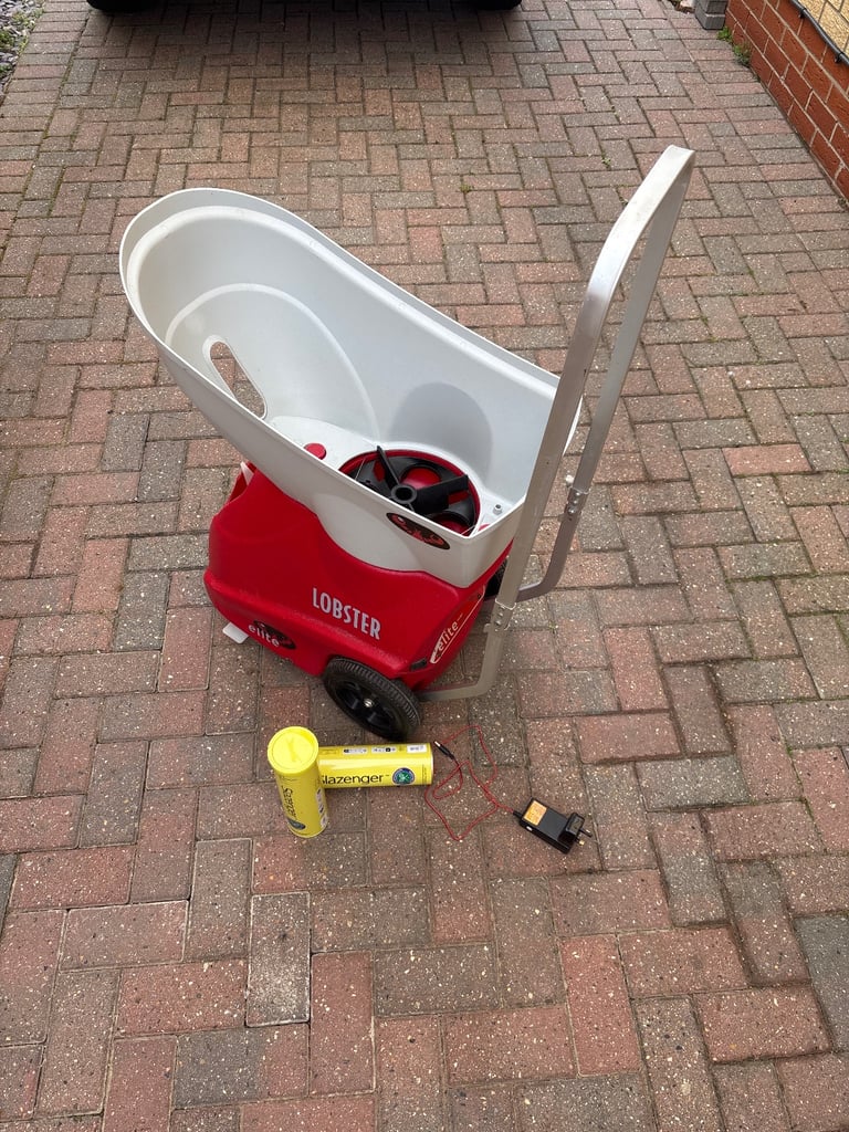 image for Lobster Elite Tennis Machine