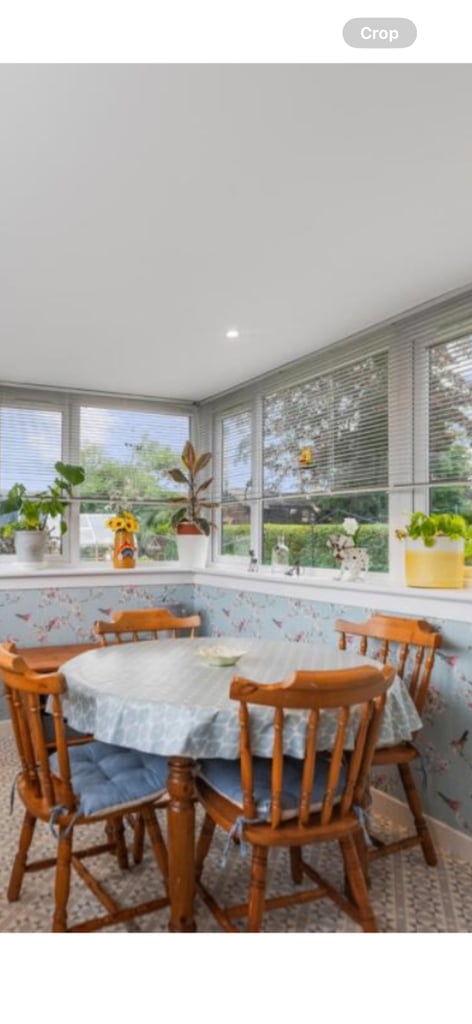 Solid wood country style round table and 4 chairs 