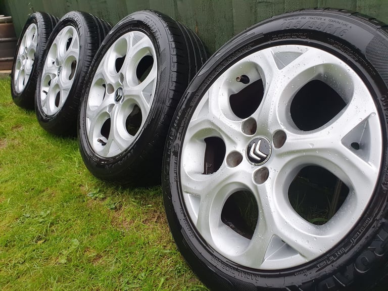 17"ALLOY WHEELS PCD 4x108 to CITROEN BERLINGO C2 C3, PEUGEOT PARTNER in very good condition
