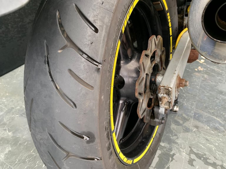 SUZUKI GSX 600F RUNNING PROJECT BIKE HPI CLEAR