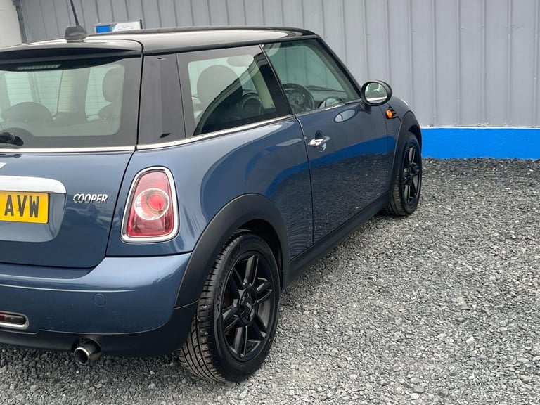  MINI Hatch 1.6 Cooper Euro 5 3dr Petrol Manual