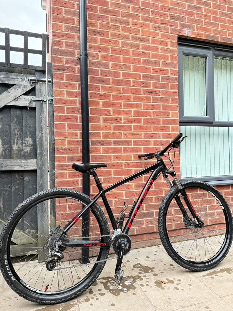Carrera Hellcat Bike 29 Inch Wheels 18 inch frame