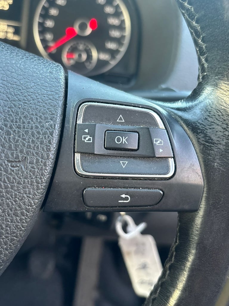 2013 Volkswagen Caddy Maxi 2.0 TDI 140PS Window Van*CREW CAB*TIMING BELT DONE*FULL SERVICE HISTOR...