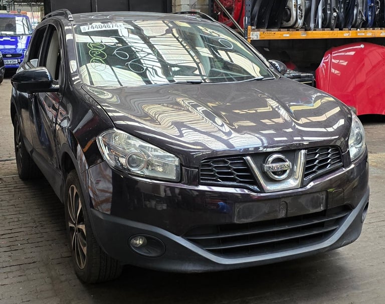 NISSAN QASHQAI 2012 1.6 PETROL. BREAKING