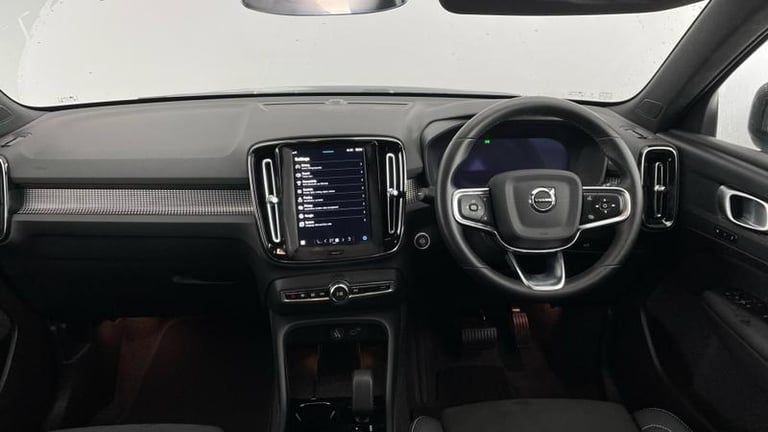 2025 Volvo XC40 Black Edition Plus B4 Mild hybrid Petrol Automatic SUV Hybrid Automatic