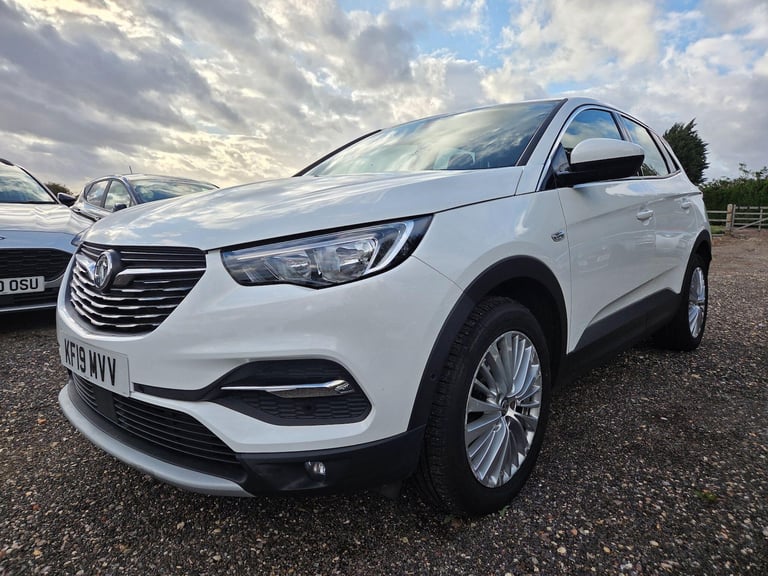 2019 Vauxhall Grandland X 1.2 Turbo Tech Line Nav Auto Euro 6 (s/s) 5dr Petrol