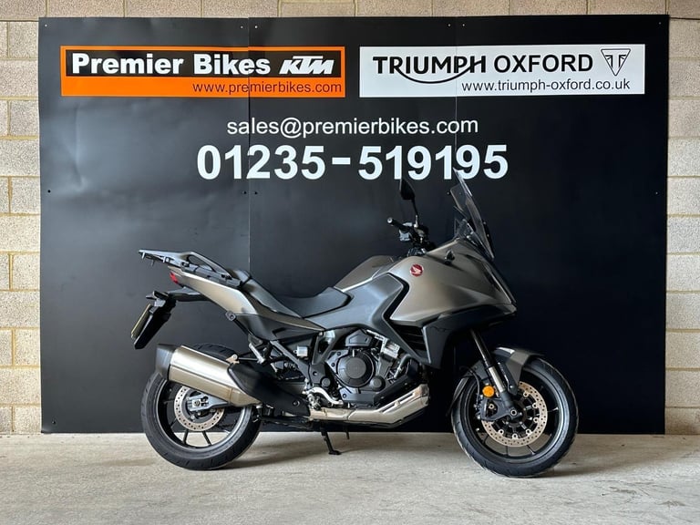 image for STUNNING LOW MILEAGE 2022/22 HONDA NT1100 MOTORCYCLE 