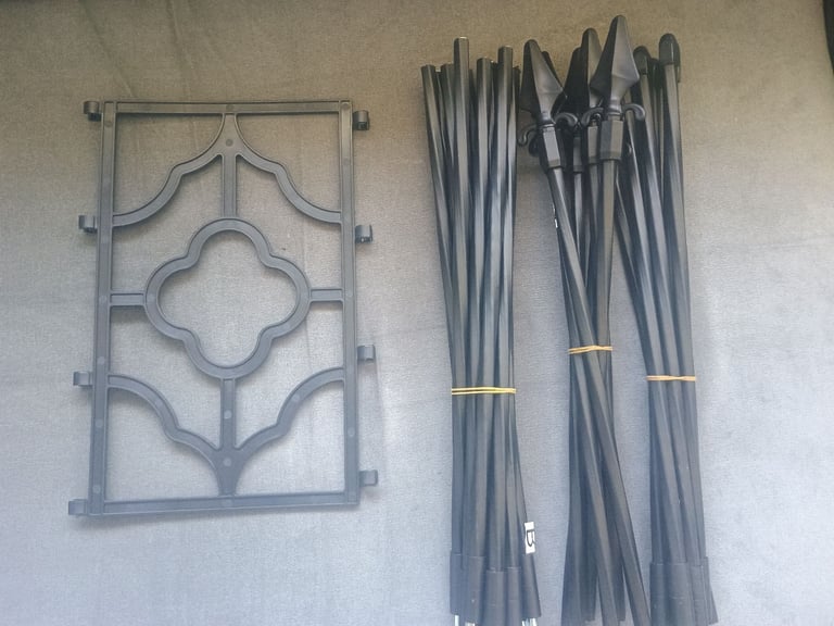 Decorative garden trellis kit. New