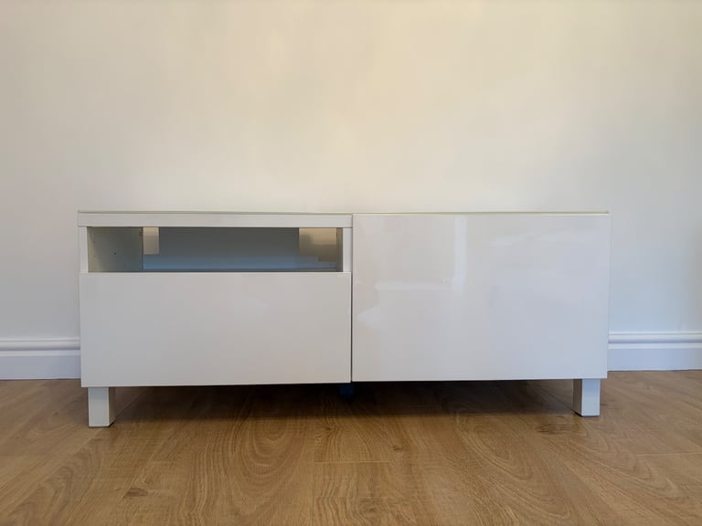 Besta TV unit up to 55 inch