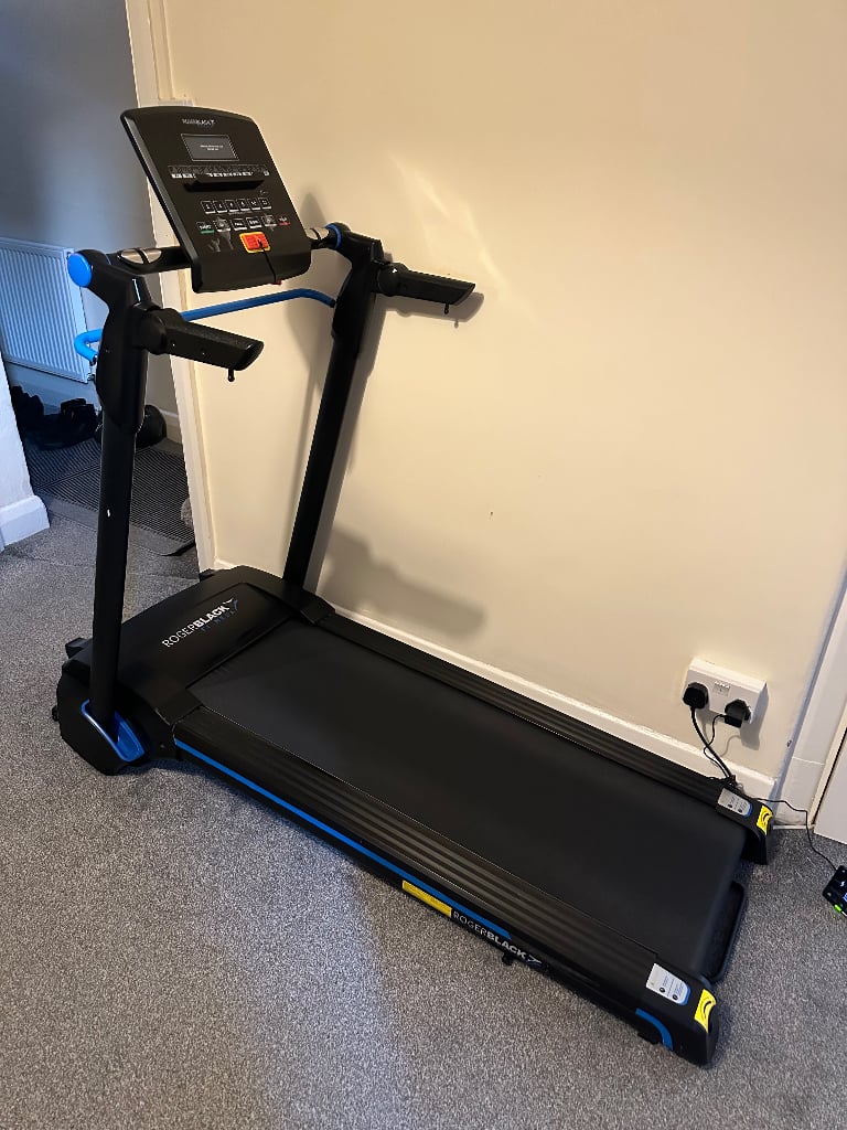 ROGER BLACK EASY FOLD TREADMILL LIKE NEW in Kilburn London Gumtree