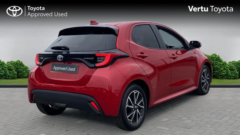 2023 Toyota Yaris 1.5 Hybrid Design 5dr CVT Hybrid Hatchback Hatchback Hybrid Automatic