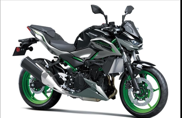 image for 2025 Kawasaki Z500 SE