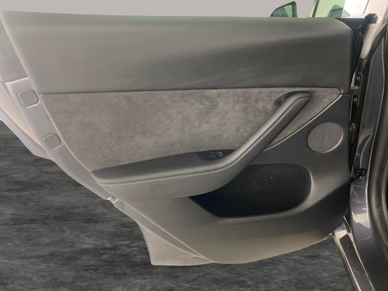 2022 Tesla Model Y (Dual Motor) Long Range SUV 5dr Electric Auto 4WDE (384 bhp) - LED - REVERS Su...