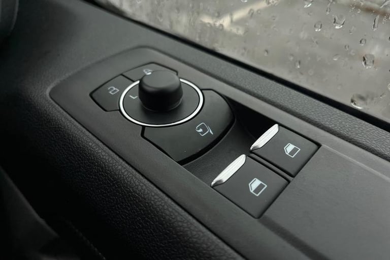 2025 Ford Transit Custom 2.0 EcoBlue 136ps H1 Double Cab Van Limited PANEL VAN DIESEL Manual