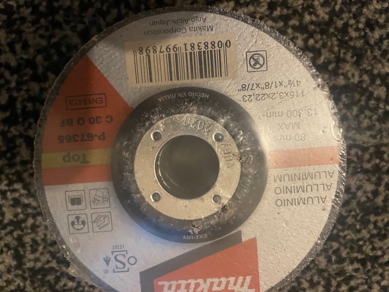 image for Makitta cutting discs for grinder forsale 