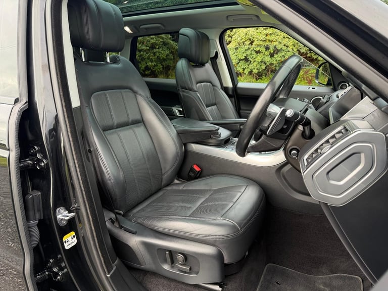 2020 Model Land Rover Range Rover Sport 3.0SDV6 HSE Dynamic 