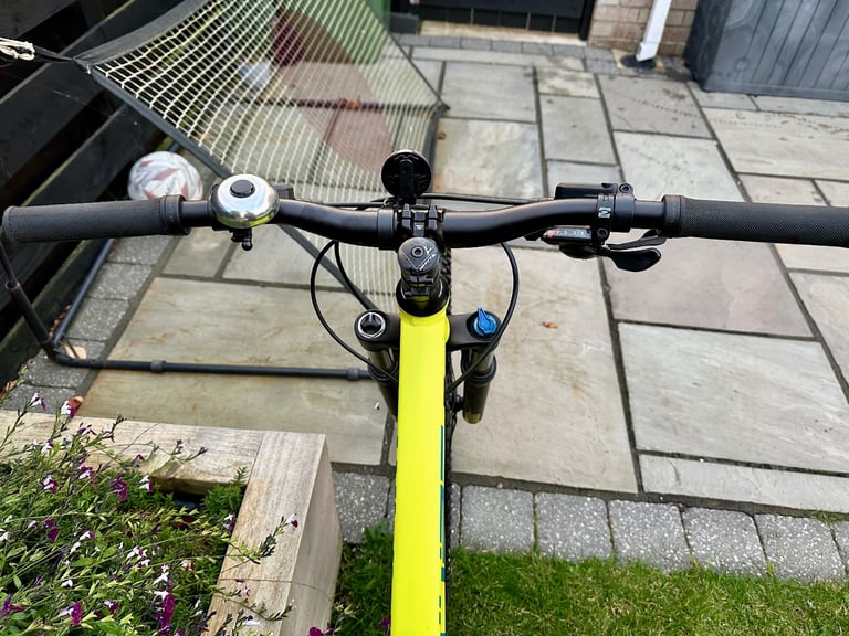 Whyte 403 Mountain Bike