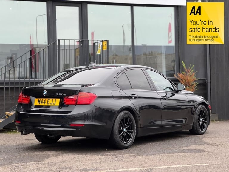 2013 BMW 3 Series 2.0 320d ED EfficientDynamics Business Saloon 4dr Diesel Auto Euro 5 (s/s)  Sal...