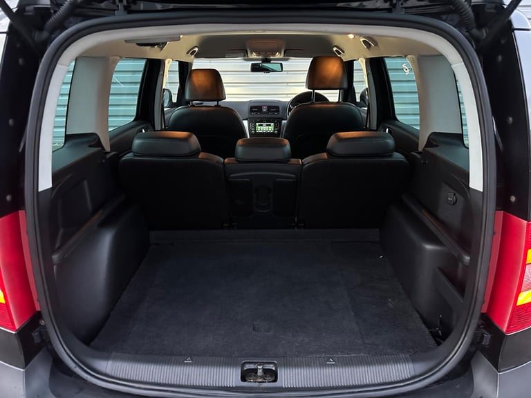 2011 Skoda Yeti 1.8 TSI Elegance 4WD Euro 5 5dr HATCHBACK Petrol Manual