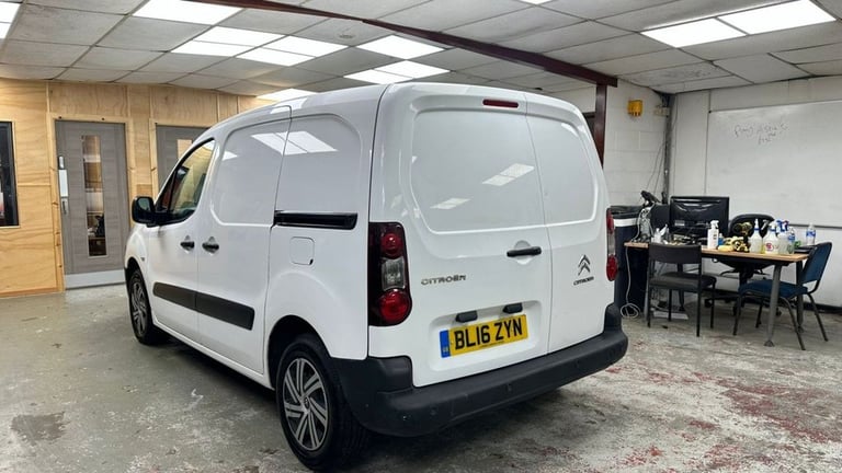 2016 Citroen Berlingo 1.6 HDi 625 Enterprise Panel Van 5dr Diesel Manual L1 (131 g/km, 75 bhp) PA...