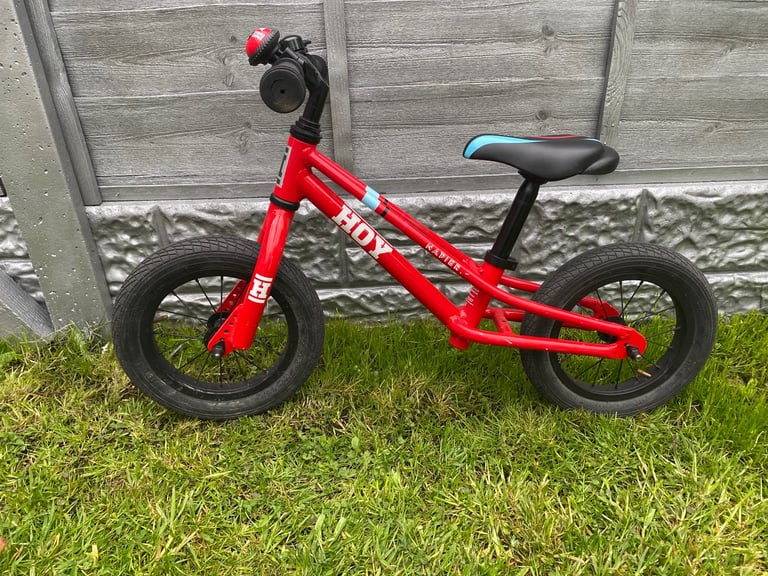 Kids/boys  balance bike/ Hoy Napier 12”