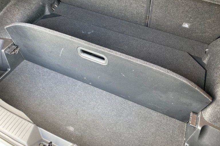 2021 Nissan Qashqai 97137 Hatchback Petrol Automatic