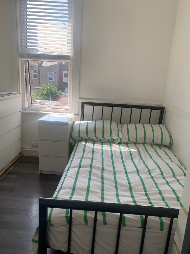 EAST HAM CENTRAL PARK AREA